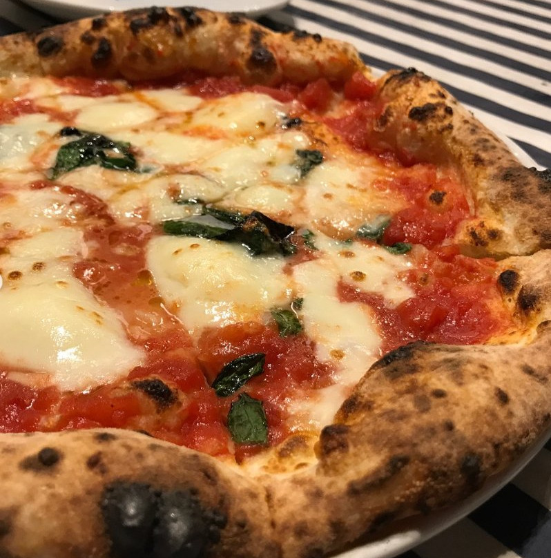 青いナポリインザパーク