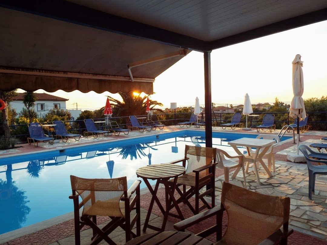 Michelles Apartments主图