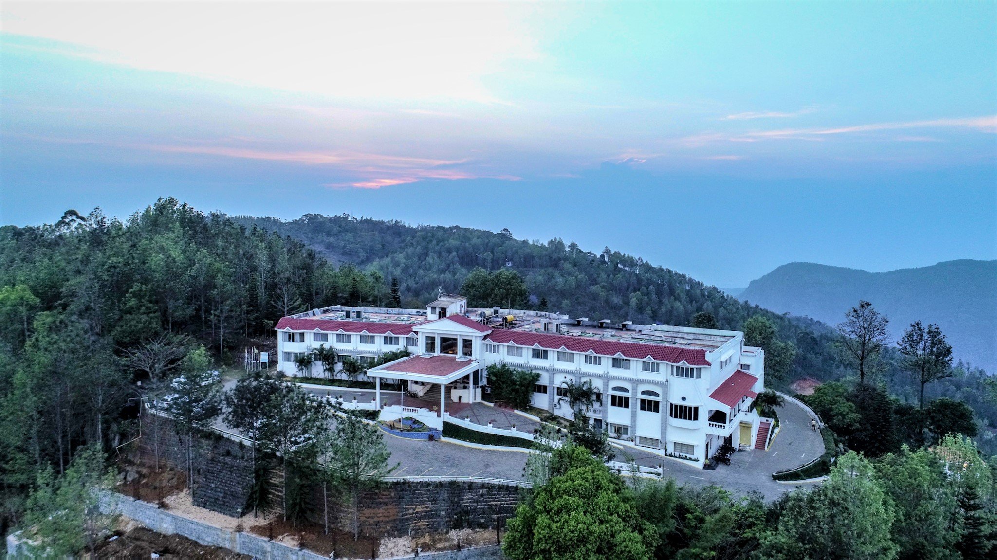 Grand Palace Resort - Yercaud-官方