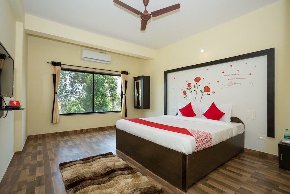 Hotel Paradise Inn主图