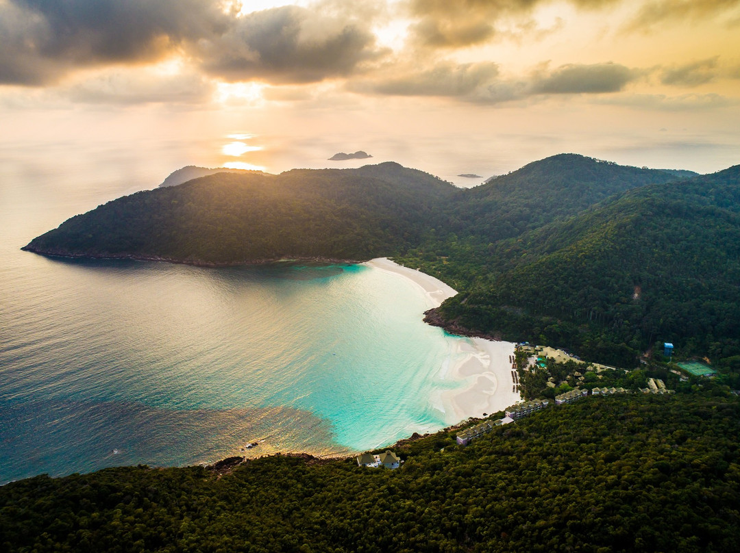 塔拉斯海滩Spa度假酒店主图