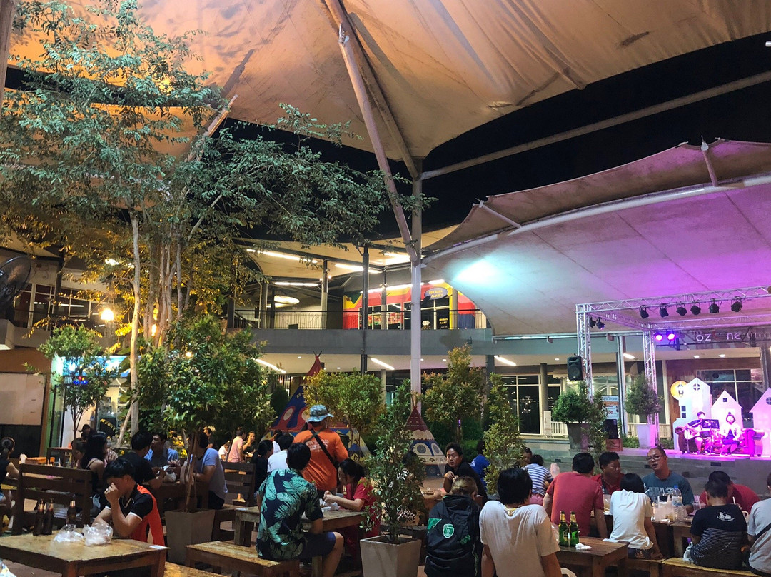 匹他那尼可旅游景点-The Ozone Lifestyle Mall