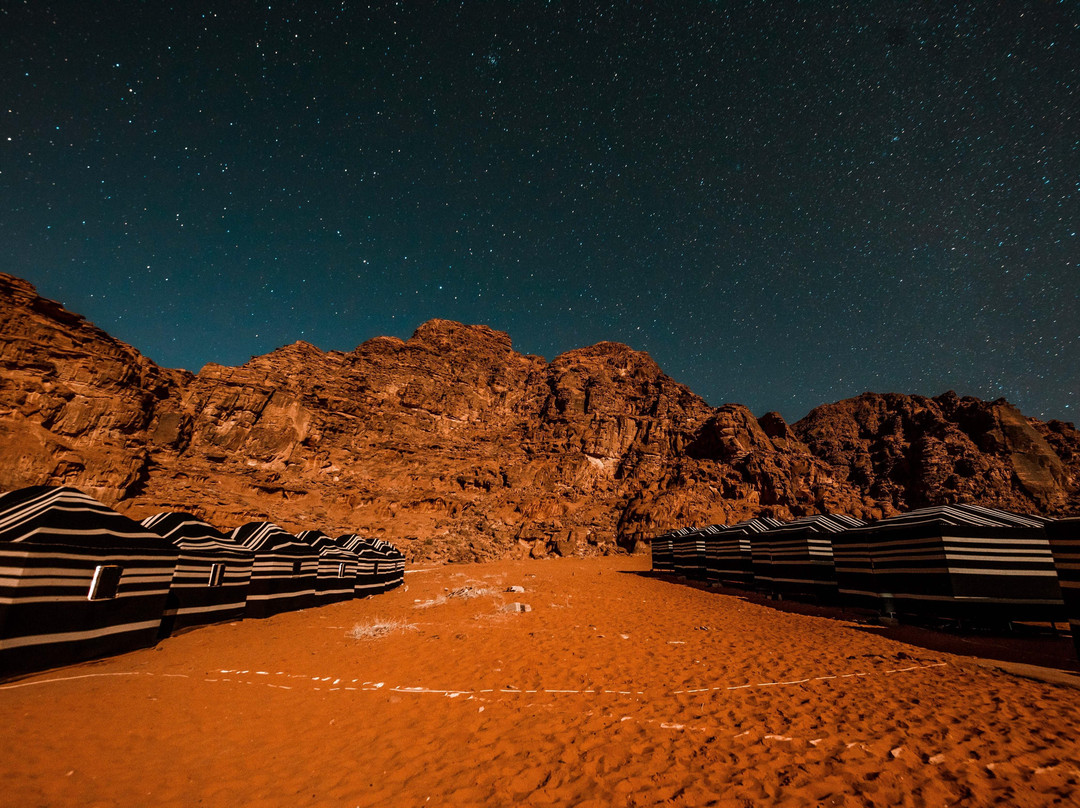 Wadi Rum Camp and Tours-Wadi Rum Village必去景点
