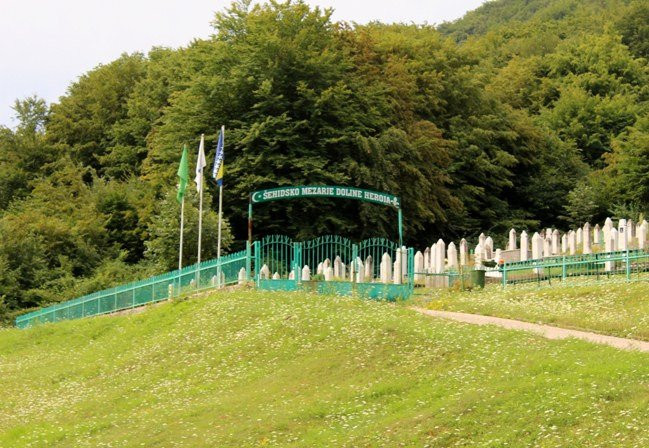 Muslim cemetery-Bihac必去景点