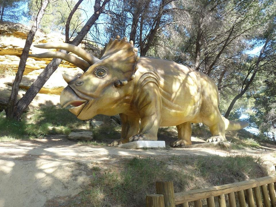 Dinosaur'Istres景点图片