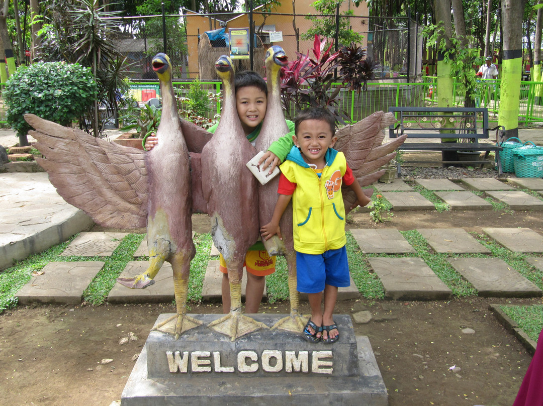 Taman Wisata Studi Lingkungan-庞越必去景点