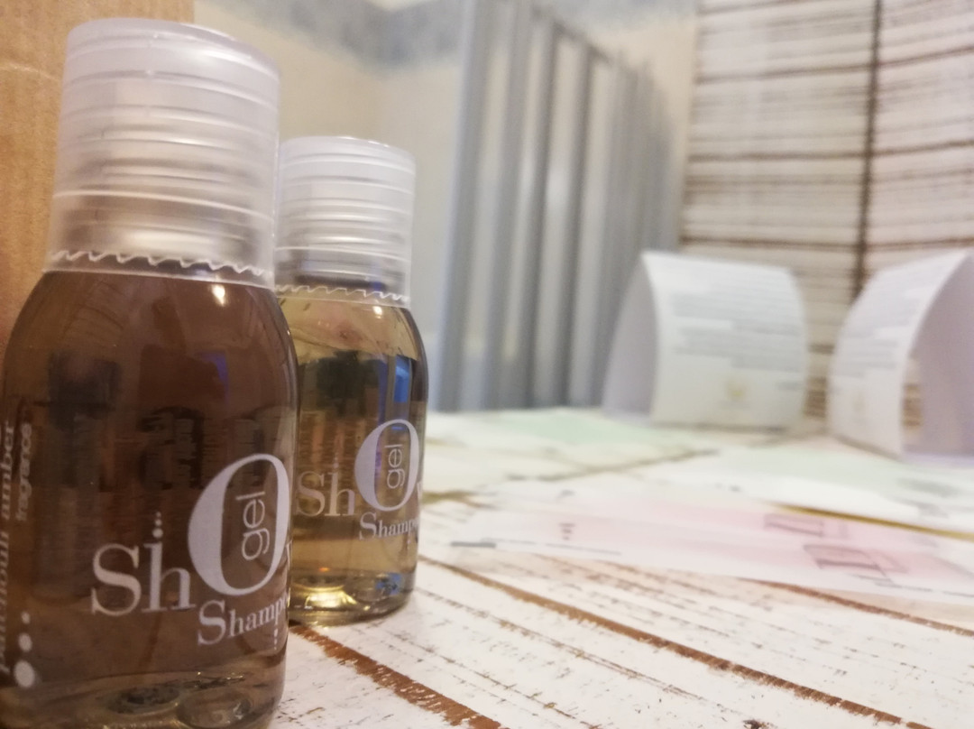 蓝月亮酒店主图