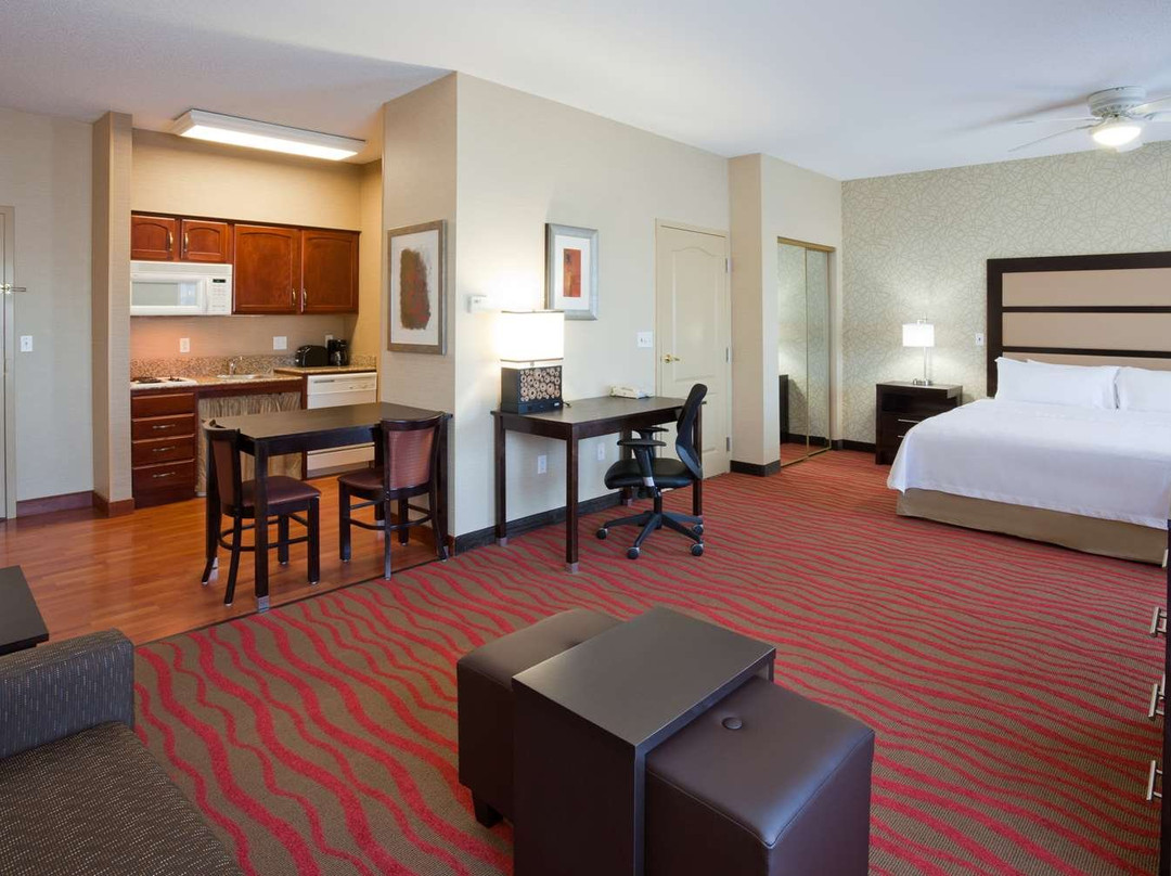 苏福尔斯希尔顿惠庭套房酒店主图