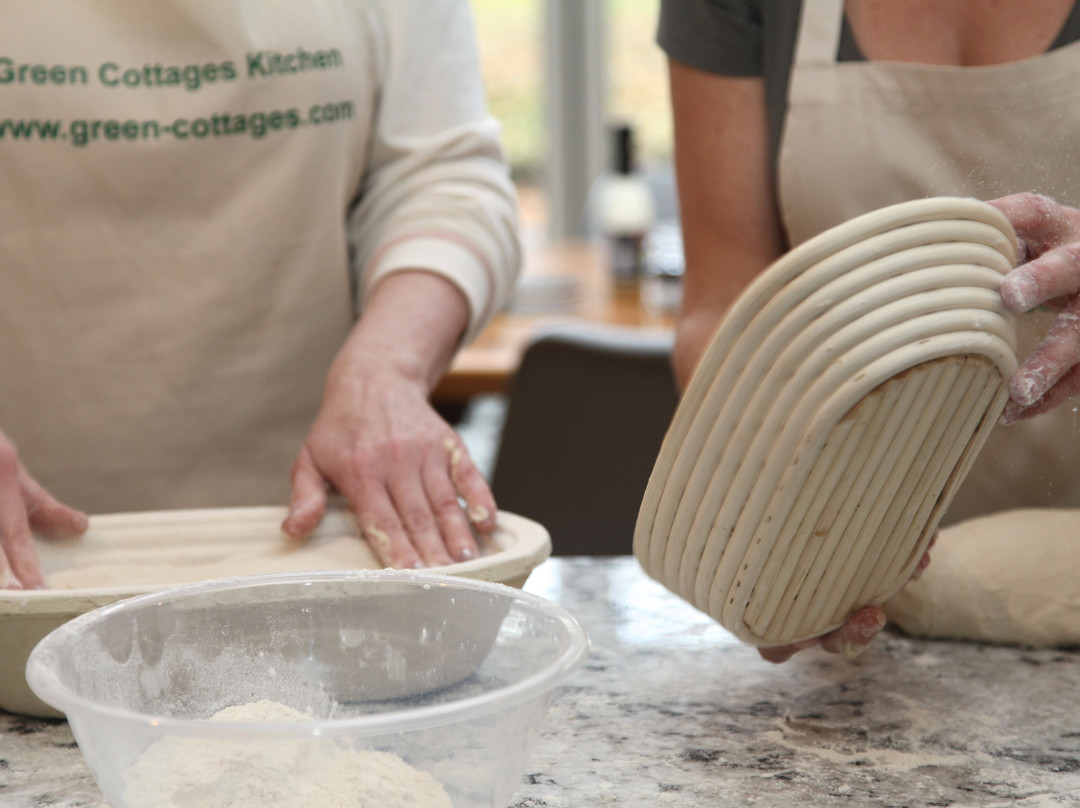 Green Cottages Kitchen景点图片