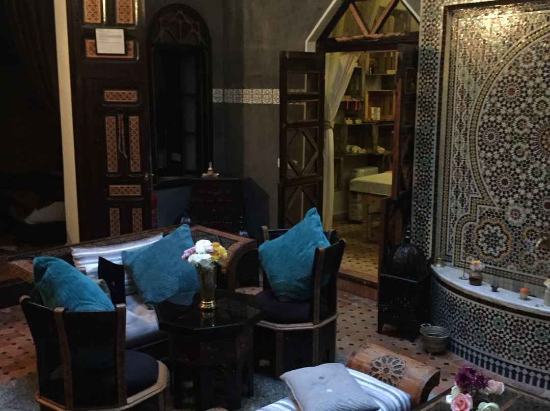 瑞波斯酒店主图