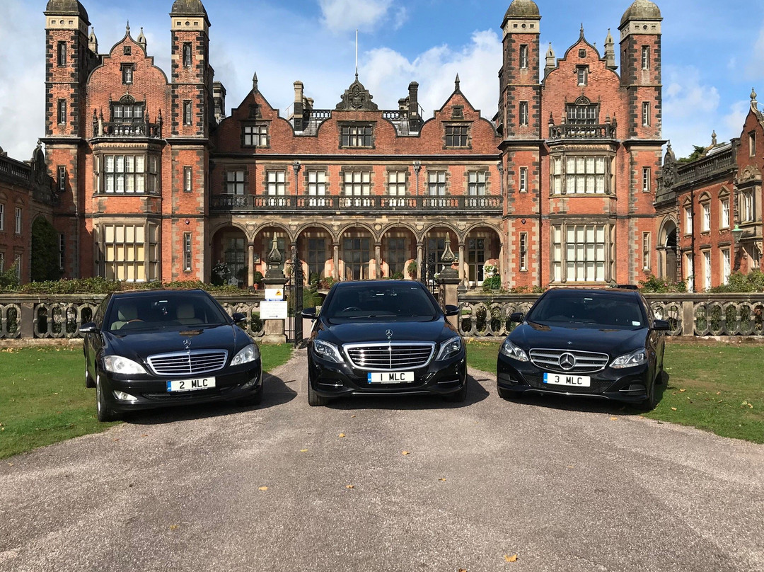 Macclesfield Luxury Cars private Hire Taxi service-麦克尔斯菲尔德必去景点