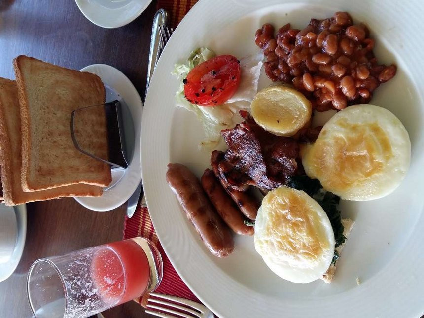 Maverick Camp Rondavels and Homestay主图