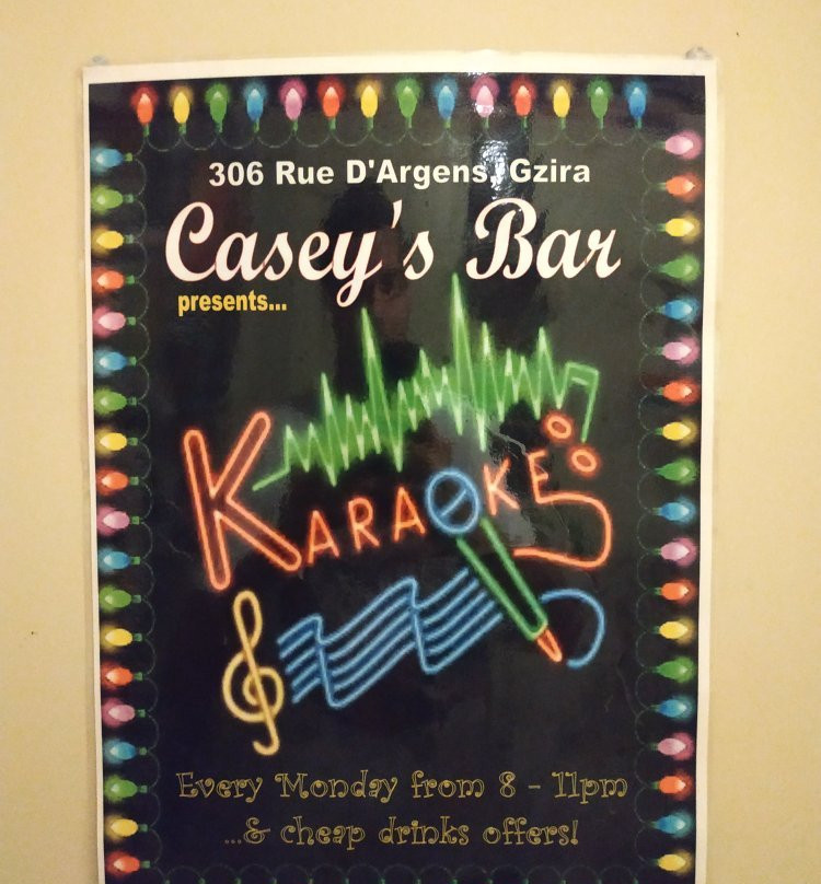 Casey's Bar-格齐拉必去景点