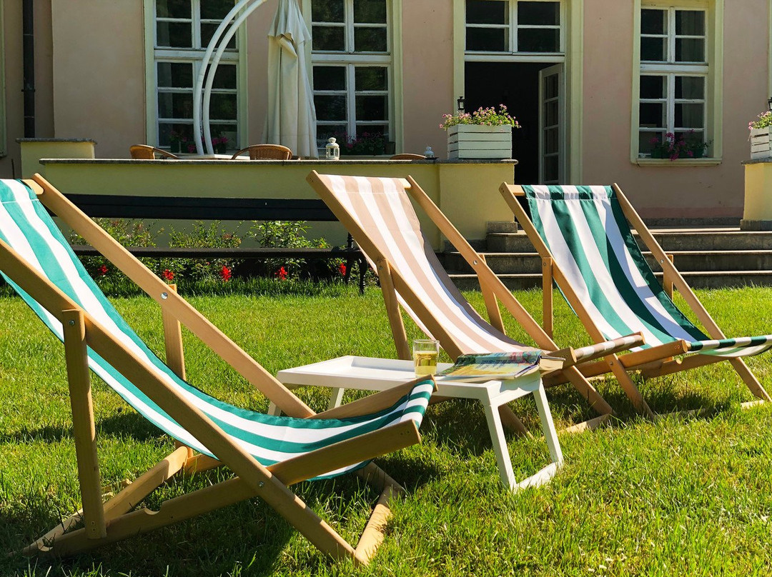 Dworek  Bielin主图