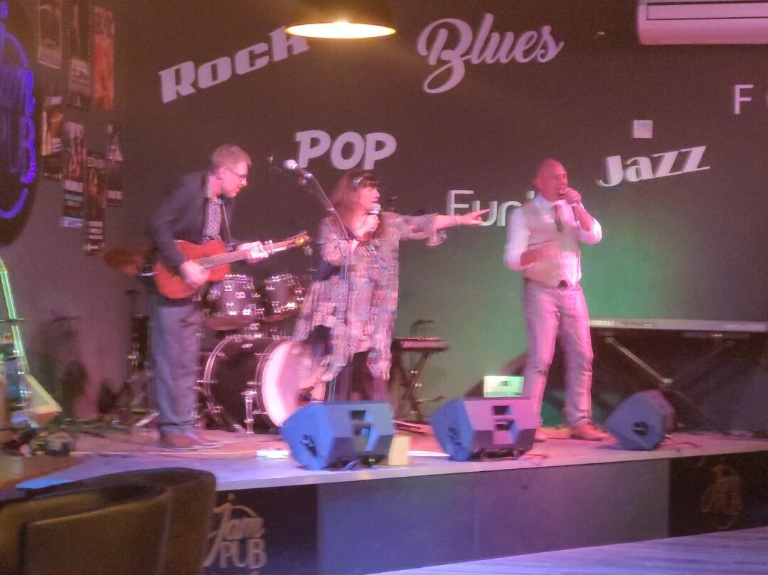 Jam Pub