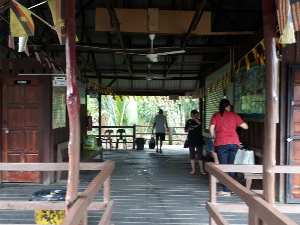 Kampung Panchor Hot Spring-古晋必去景点