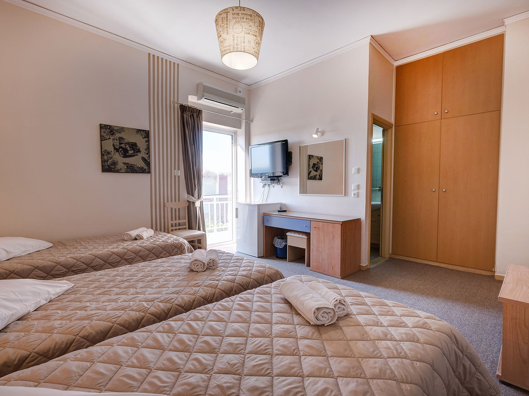 Hotel Taxiarhis主图