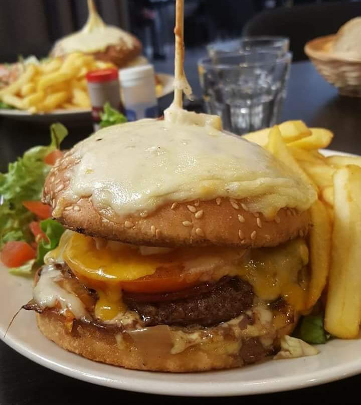 Cuges-les-Pins餐馆和美食-Le Rest'o a Starter Park