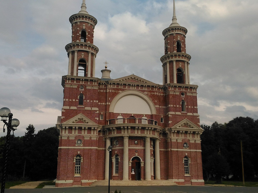 Vladimirskoy Ikony Bozhiyey Materi Church-Balovnevo必去景点