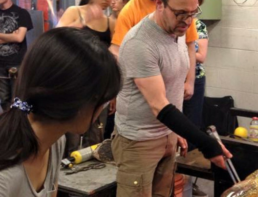 Shatter Glass Group-芝加哥必去景点