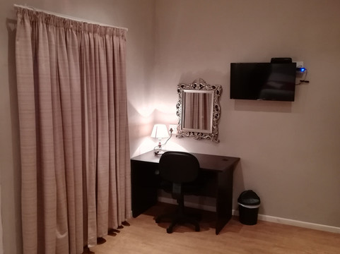 宁静之家 @ 学院大道851号酒店主图