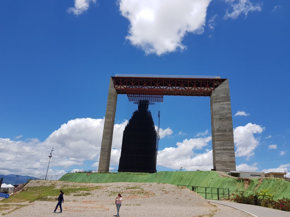 Monumento Manto de Maria Divina Pastora景点图片