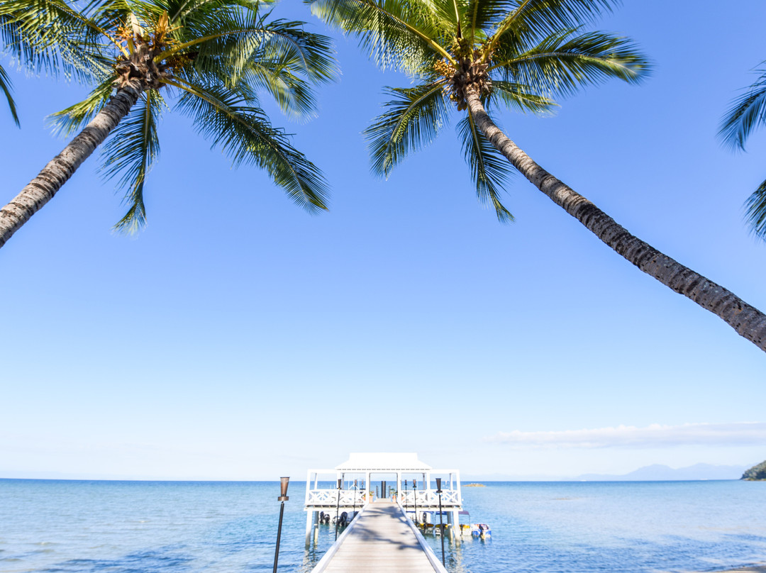 奥菲斯岛度假村酒店主图