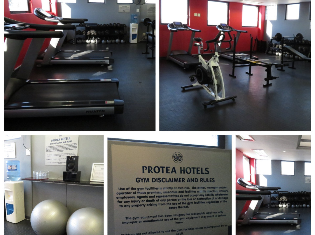 普罗蒂亚米德兰酒店主图