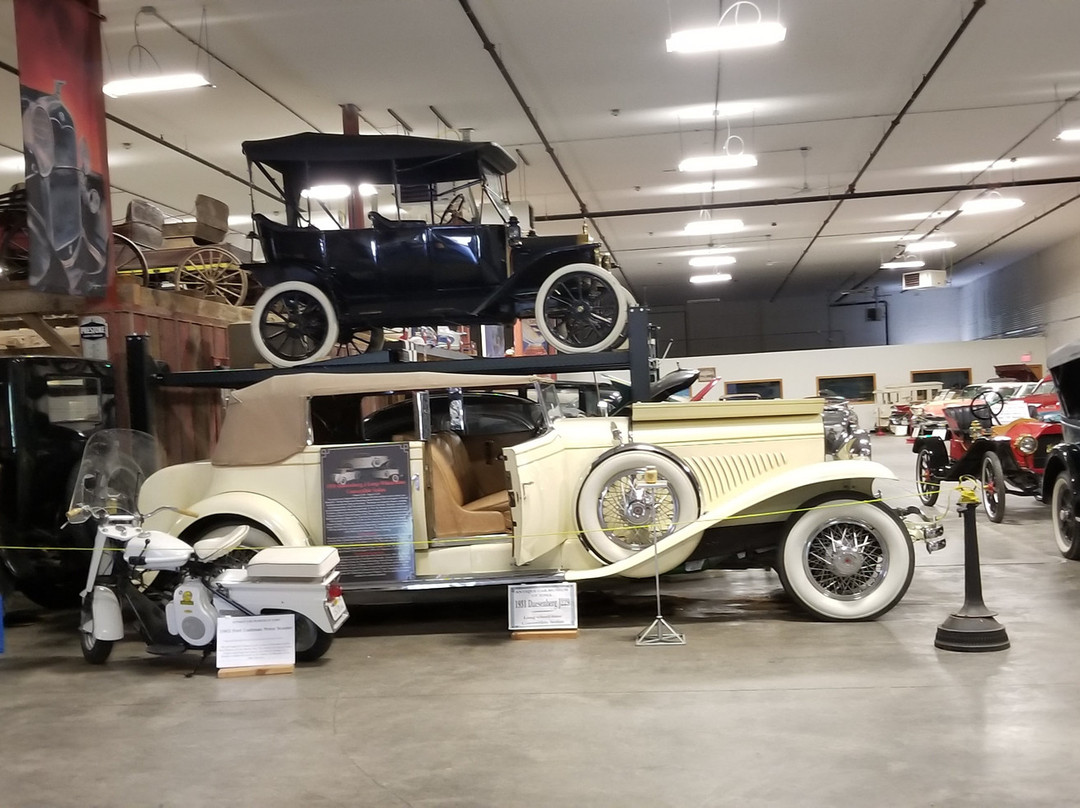 Antique Car Museum of Iowa景点图片