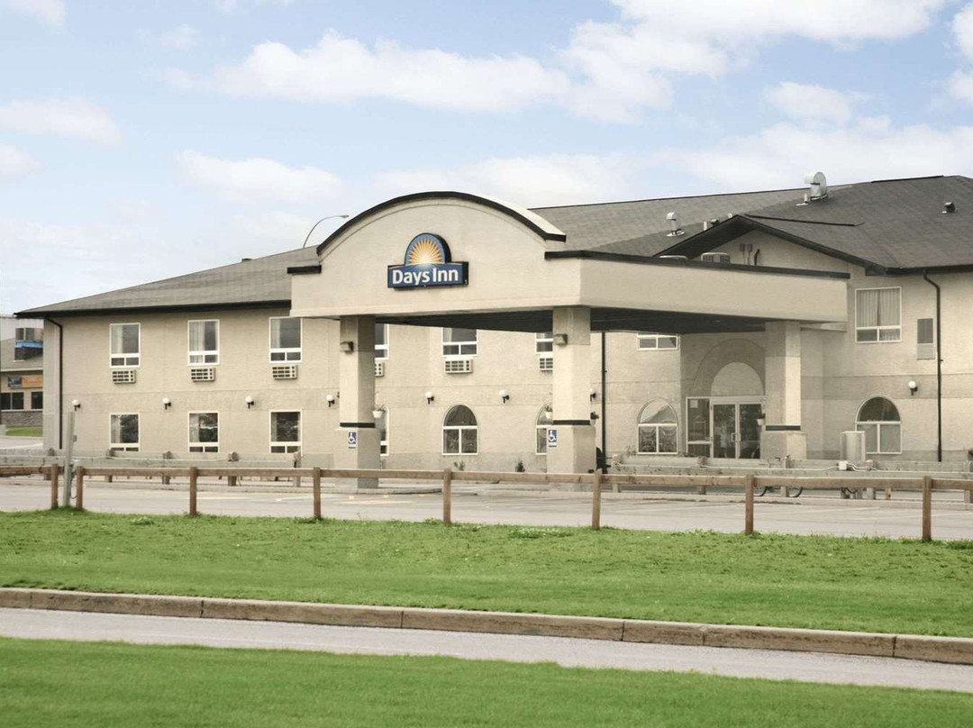 Days Inn & Suites by Wyndham Thompson主图