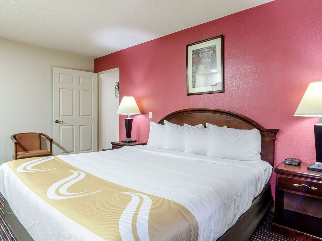 Quality Inn South主图