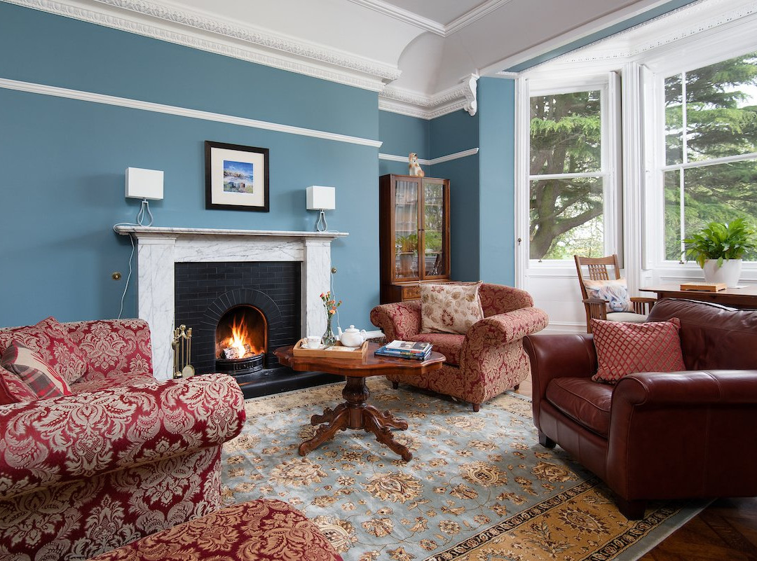 Broomhouse Farmhouse主图