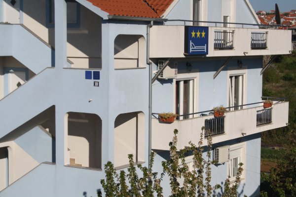 Guest House Ana-官方