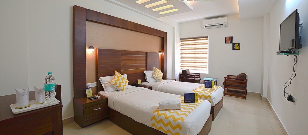 FabHotel Mukalar Residency主图