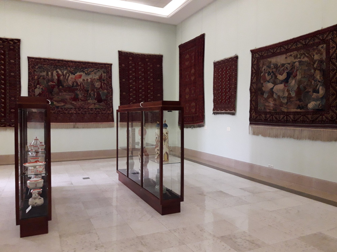 Turkmen Museum of Fine Arts景点图片