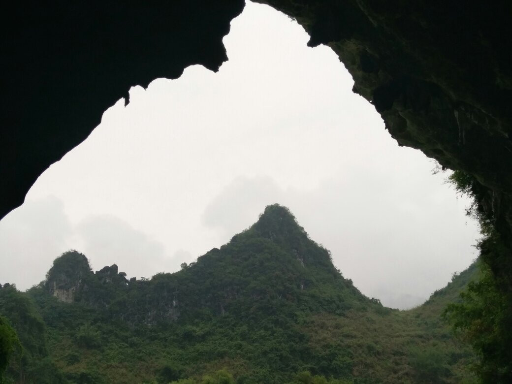 百鸟岩景点图片