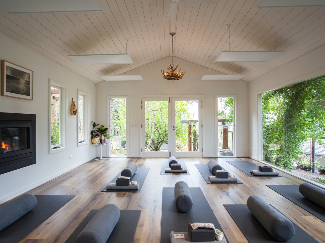 Hut Yoga & Wellness景点图片