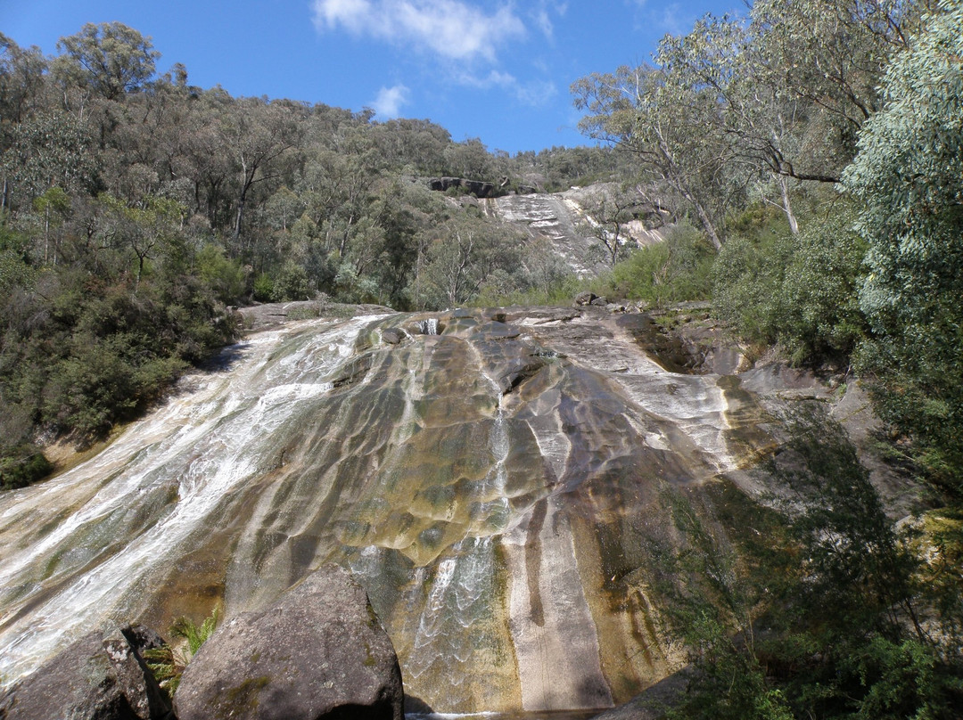 Nug Nug旅游景点-Ladies Bath Falls