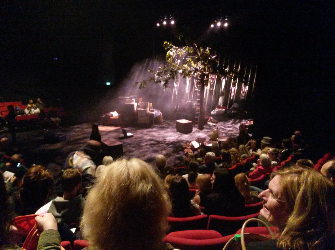 Hull Truck Theatre景点图片