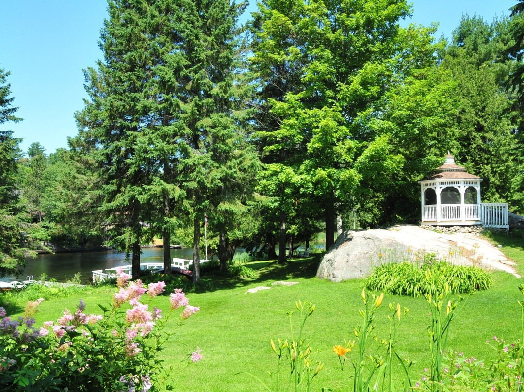 2023年9月Halls Lake旅游景点攻略Halls Lake旅游住宿,Halls Lake旅游美食猫途鹰