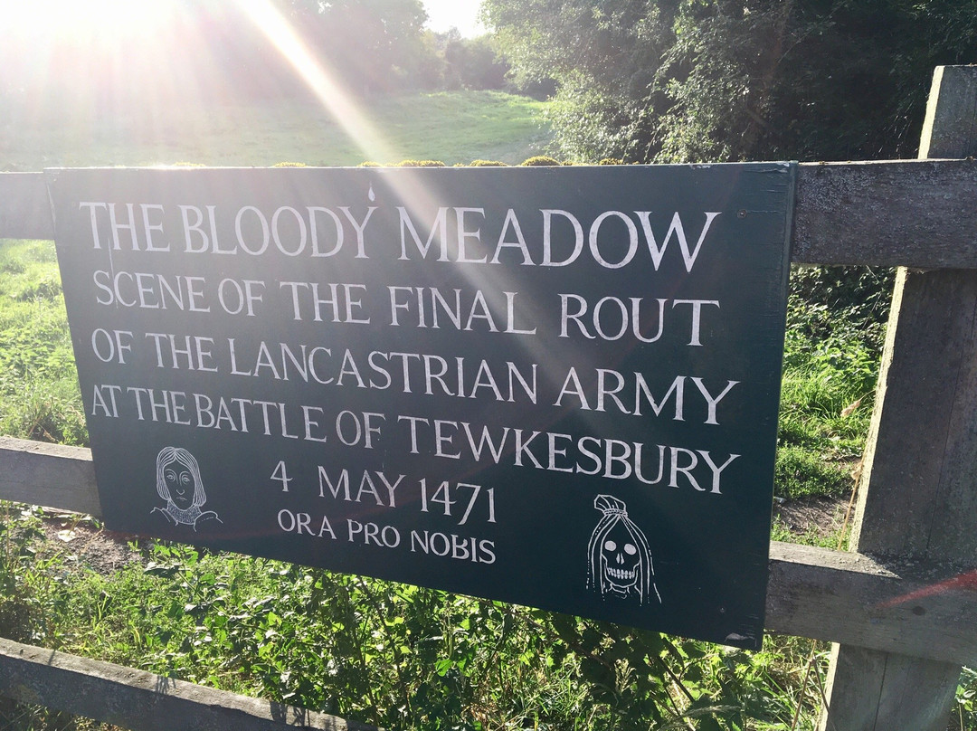 Tewkesbury Battlefield Commemorative Sculptures景点图片