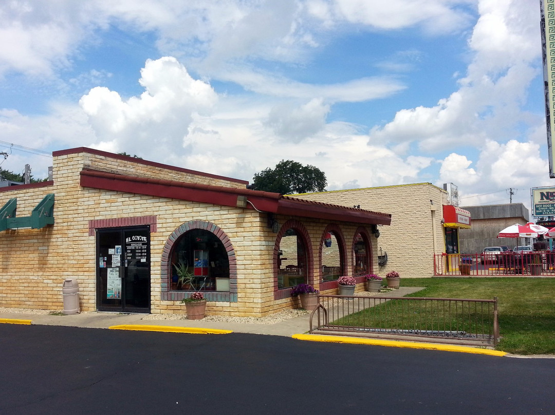 Alsip餐馆和美食-El Coyote