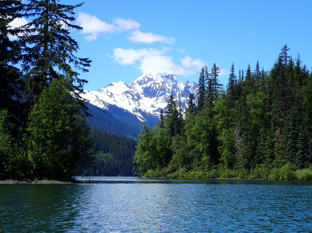 Meziadin Lake Provincial Park-Kitimat-Stikine District必去景点