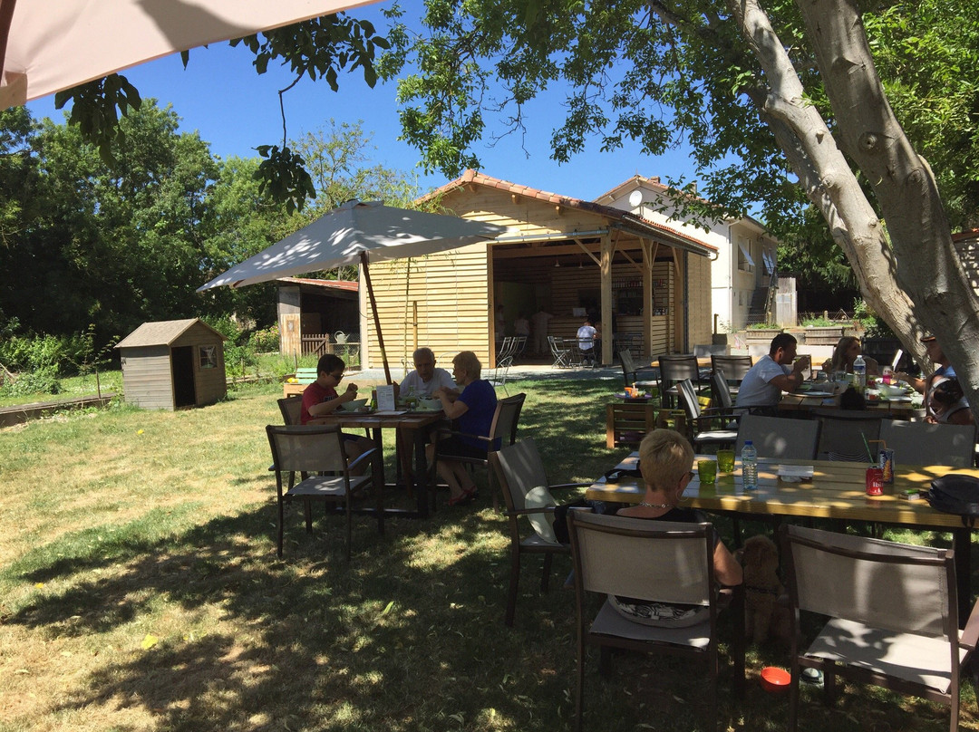 Maillezais餐馆和美食-Restaurant Au Bord de L'Eau