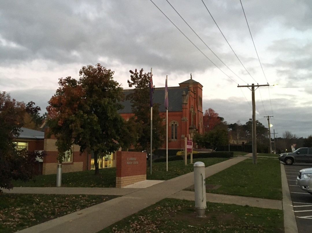 St Ambrose's Catholic Church-Woodend必去景点
