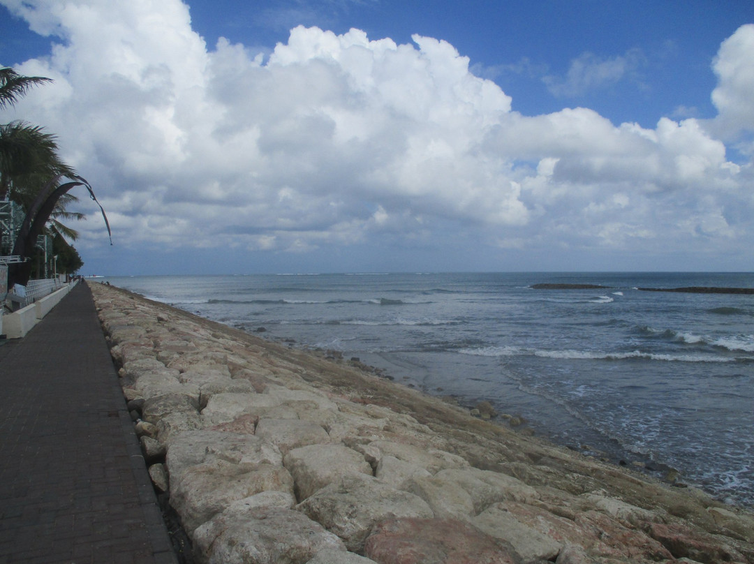 Tuban Beach-库塔必去景点