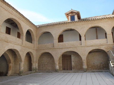 Oficina de Turismo de Tiedra-Tiedra必去景点