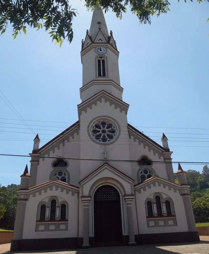 Igreja Matriz de Tupandi景点图片