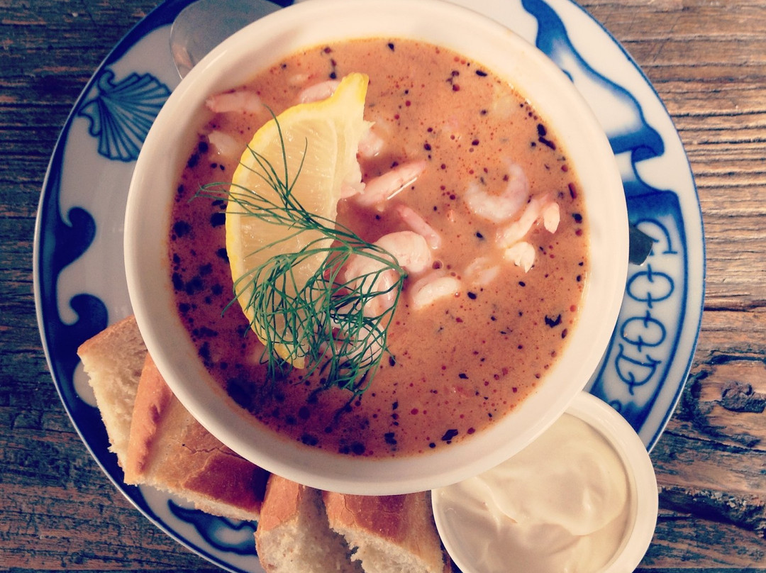 Djurgården餐馆和美食-Skroten Café och skeppshandel