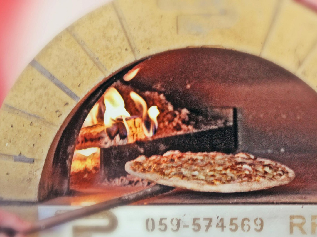 Espresso & Pizza Grande